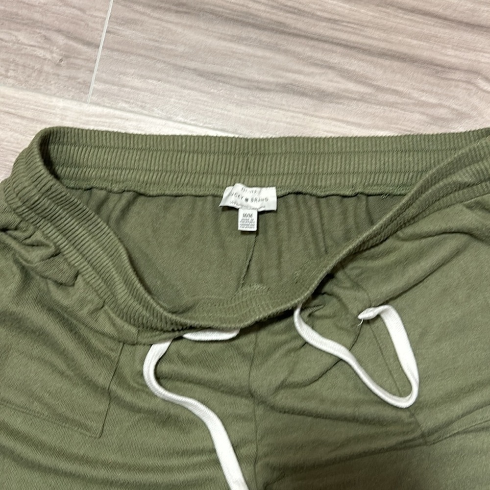 Lucky Brand loose fitted joggers size M - Picture 2 of 6